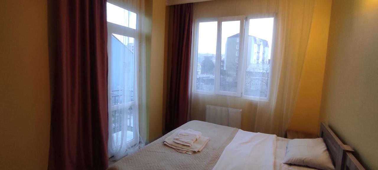 Femily Hotel In Batumi Mareti Str 2 Eksteriør billede