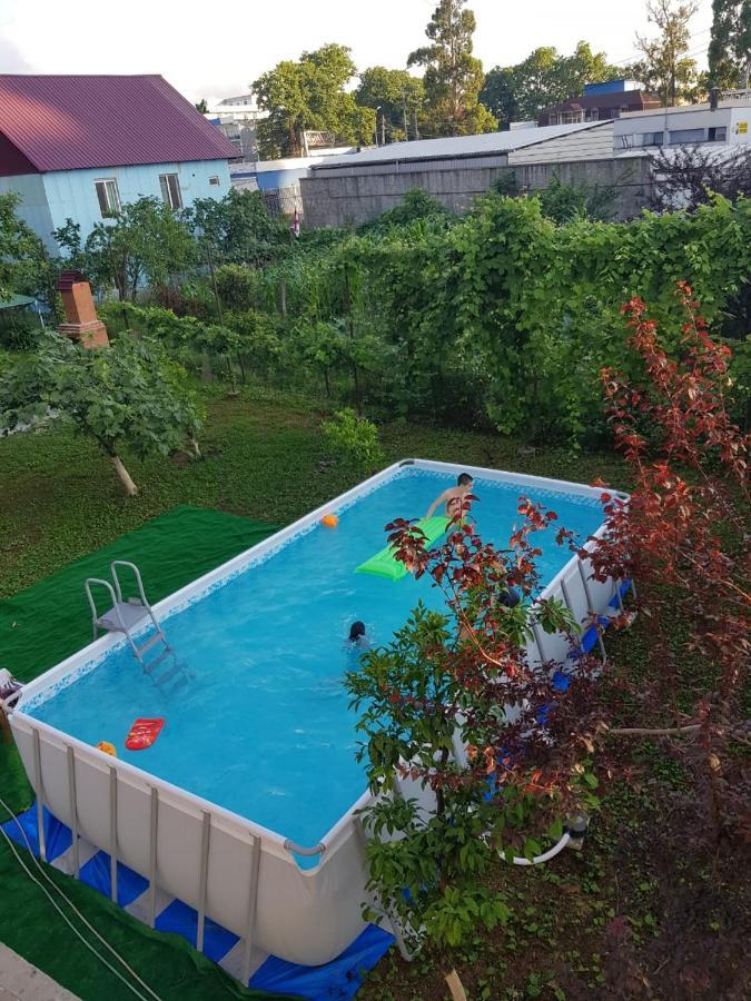 Femily Hotel In Batumi Mareti Str 2 Eksteriør billede